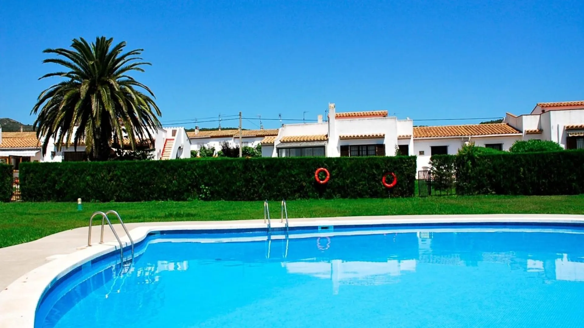 The House In Estartit Has 3 Bedrooms L'Estartit Holiday home
