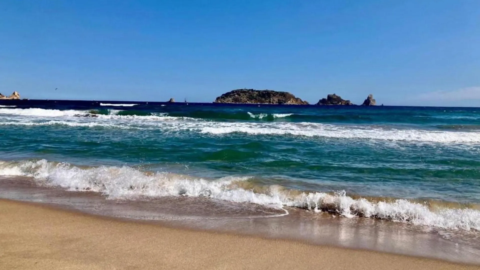 Holiday home The House In Estartit Has 3 Bedrooms L'Estartit Spain